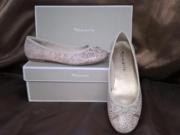 White Patterned Pumps, Elegante Dronfield